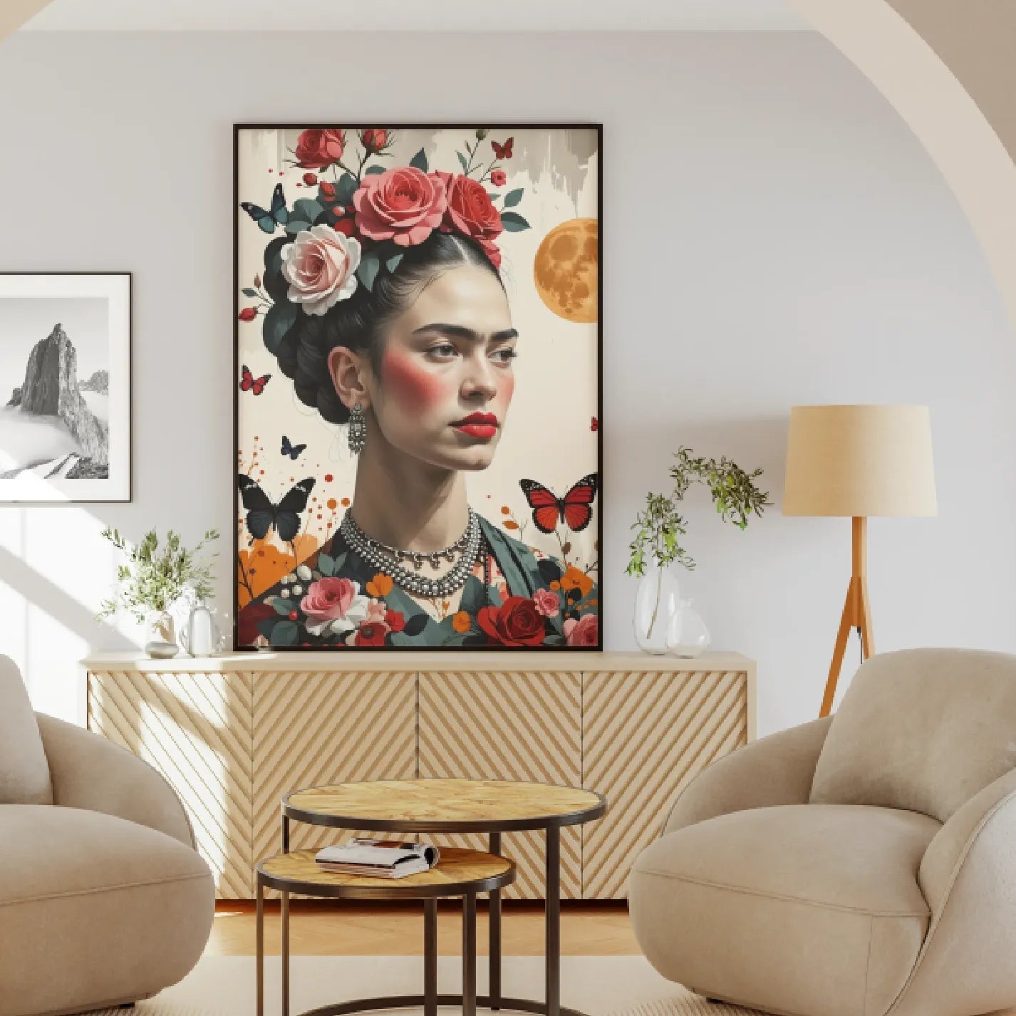 Frida Kahlo with Roses and Moon - heyvidashop